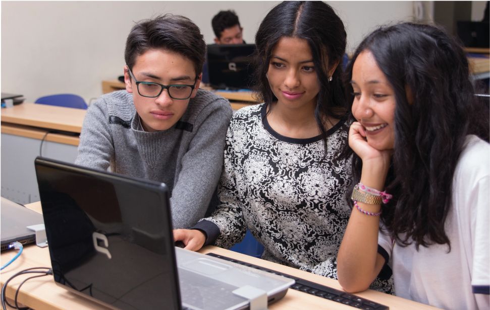 Estudiantes programa técnico laboral, auxiliar en contabilidad